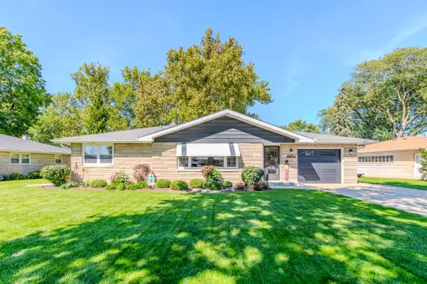 405 Bevan Drive E, Joliet, IL 60435