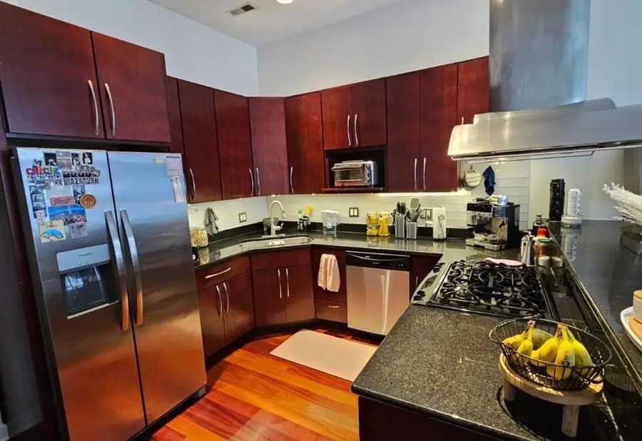 1454 W Blackhawk Street #1, Chicago, IL 60642 - #3