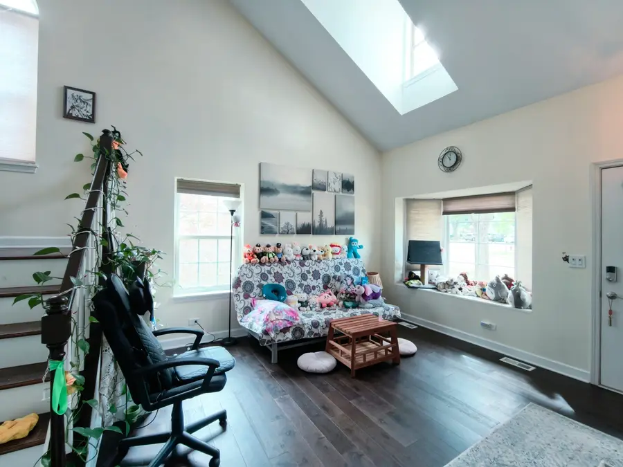 230 Carlisle Avenue, Westmont, IL 60559 - #3