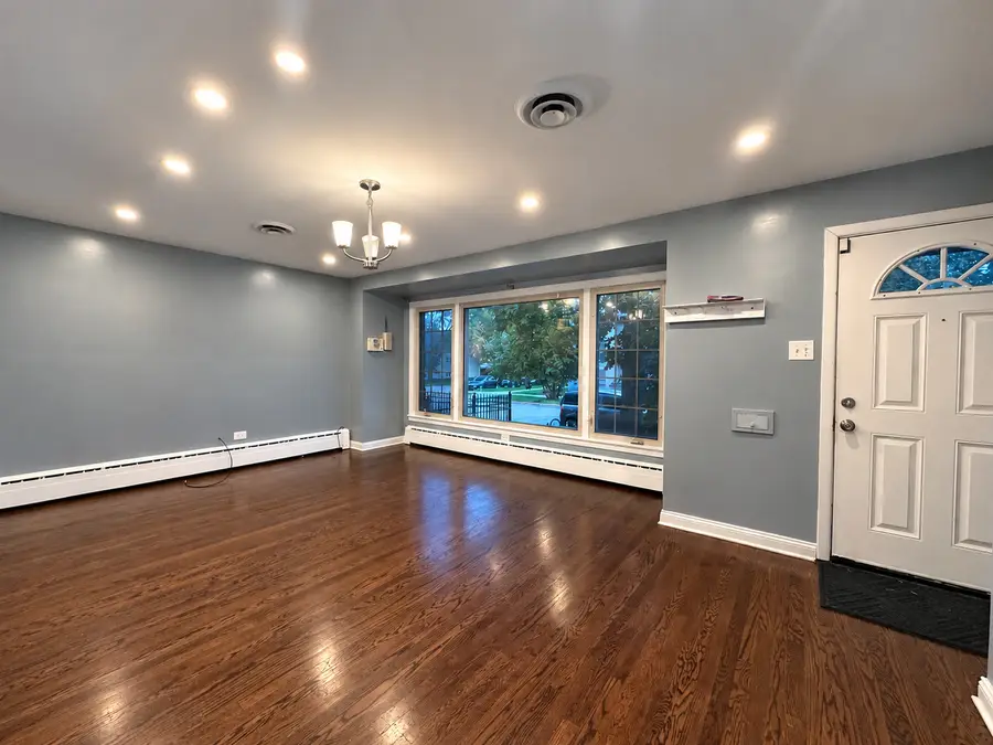 6506 S Keating Avenue, Chicago, IL 60629 - #3