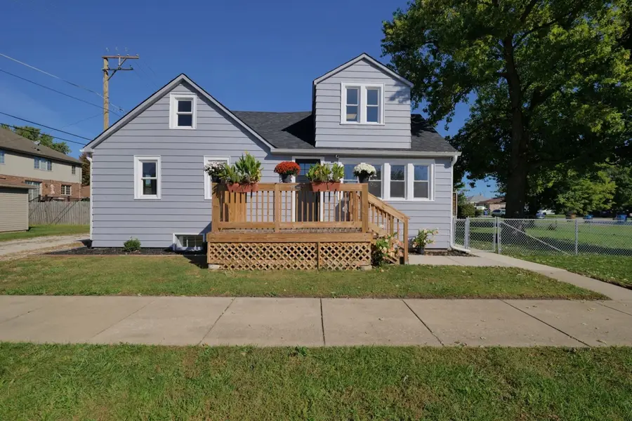 9548 Merrimac Avenue, Oak Lawn, IL 60453 - #3