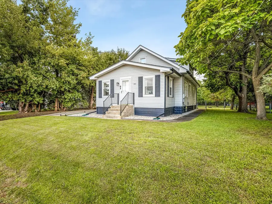 813 Harlem Road, Machesney Park, IL 61115 - #2
