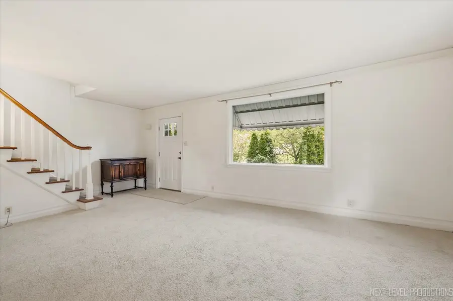 1705 Riverside Avenue, Saint Charles, IL 60174 - #2