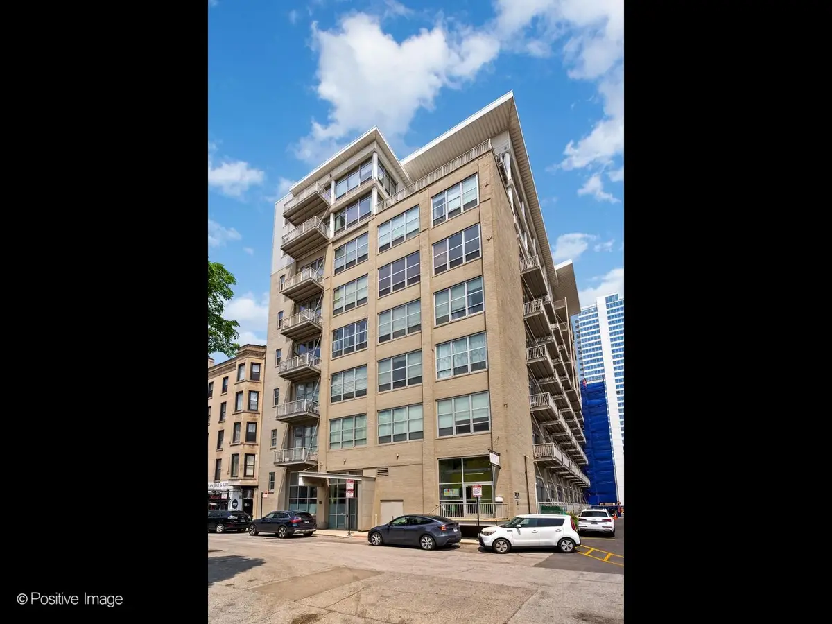 770 W Gladys Avenue #706, Chicago, IL 60661 - #1
