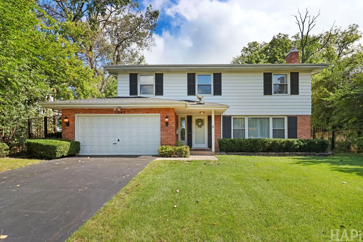 1347 Sleepy Hollow Road, Glenview, IL 60025 - #1