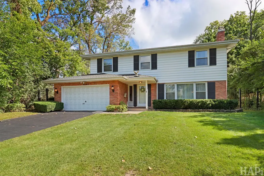 1347 Sleepy Hollow Road, Glenview, IL 60025 - #2