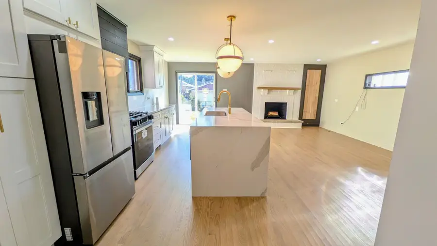 9527 S Parnell Avenue, Chicago, IL 60628 - #3