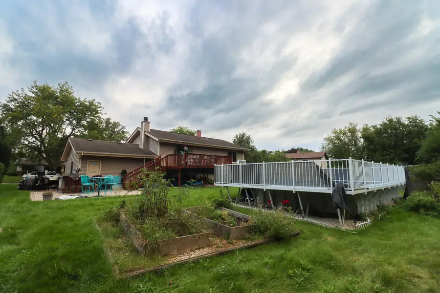 916 Camelot Drive, Crystal Lake, IL 60014 - #2