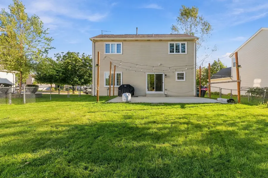 5 Flowerfield Court, Lake In The Hills, IL 60156 - #3