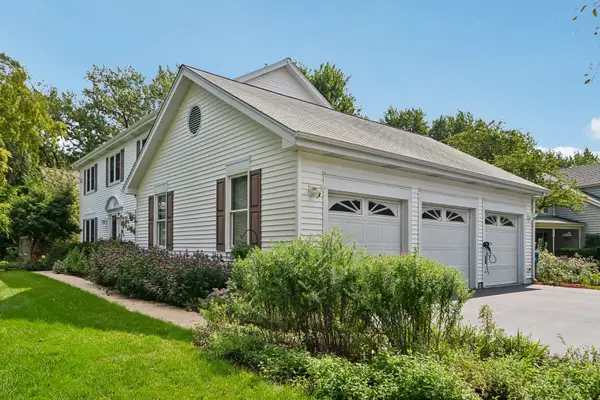 1898 Kaneville Road, Geneva, IL 60134