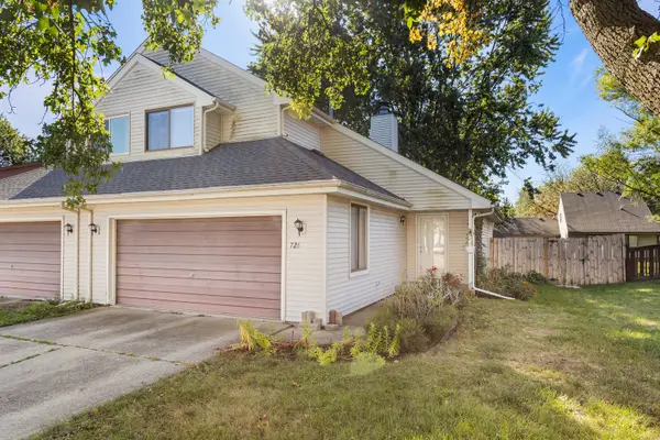 726 Higgins Road, Champaign, IL 61822