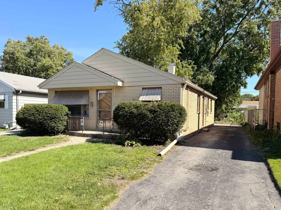 1631 N 36th Avenue, Melrose Park, IL 60160 - #2