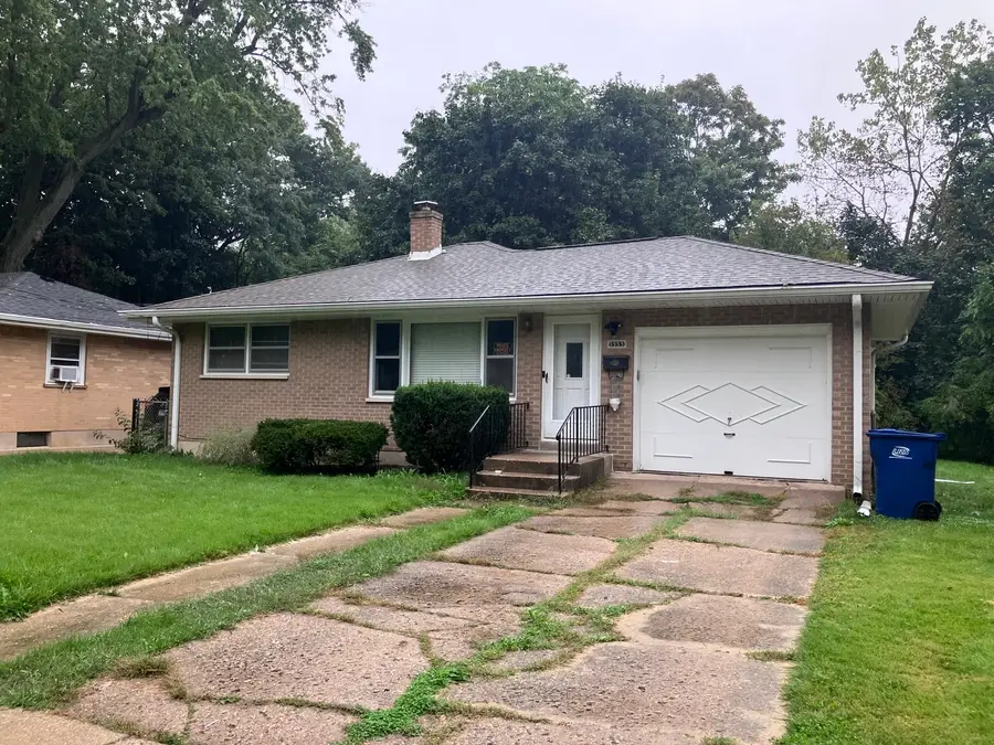 1333 Eastview Drive, Waukegan, IL 60085 - #2