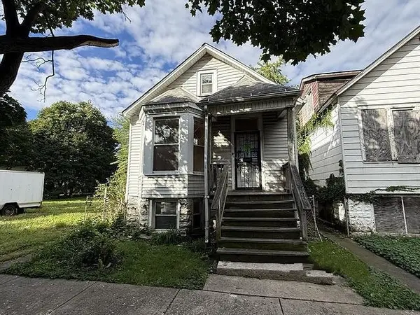 5140 S Emerald Avenue, Chicago, IL 60609