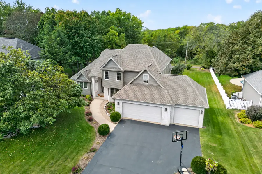 9176 Forest Ridge Drive, Roscoe, IL 61073 - #2