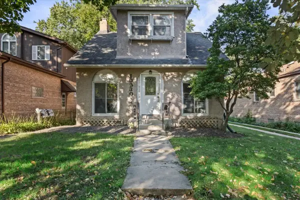 10330 S Artesian Avenue, Chicago, IL 60655