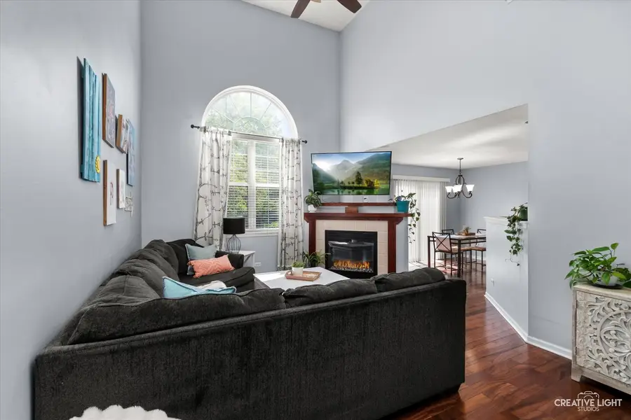 343 Capitol Drive #B, Sugar Grove, IL 60554 - #2