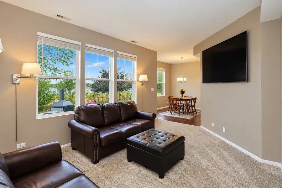 667 Anchorage Court, Pingree Grove, IL 60140 - #3