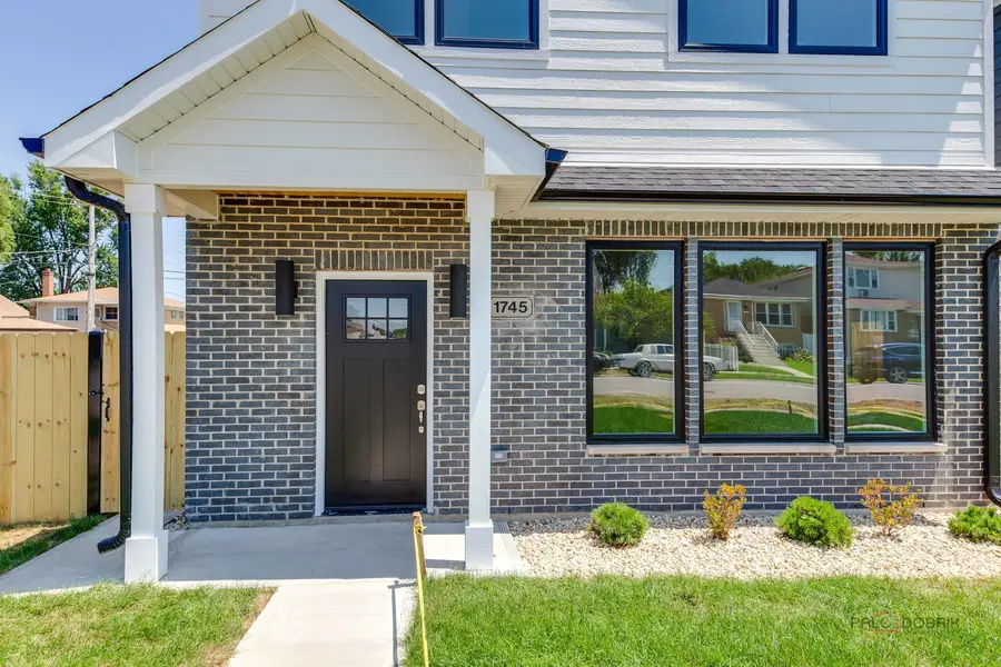 1745 N 34th Avenue, Stone Park, IL 60165 - #3