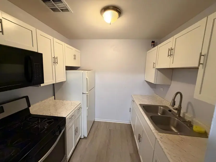 575 Heritage Drive #208, Hoffman Estates, IL 60169 - #3