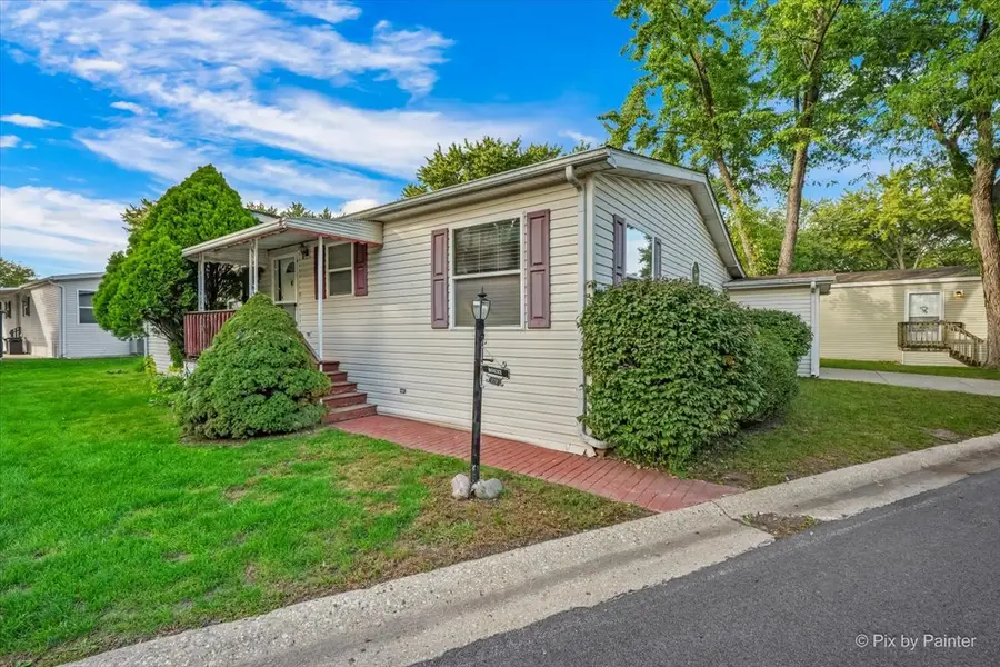 1130 Country Club Road, Elgin, IL 60123 - #2
