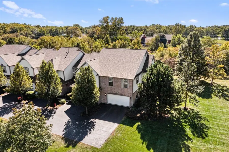 2010 Ivy Ridge Drive, Hoffman Estates, IL 60192 - #2