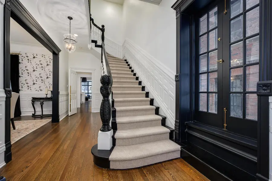 75 E Elm Street, Chicago, IL 60611 - #3