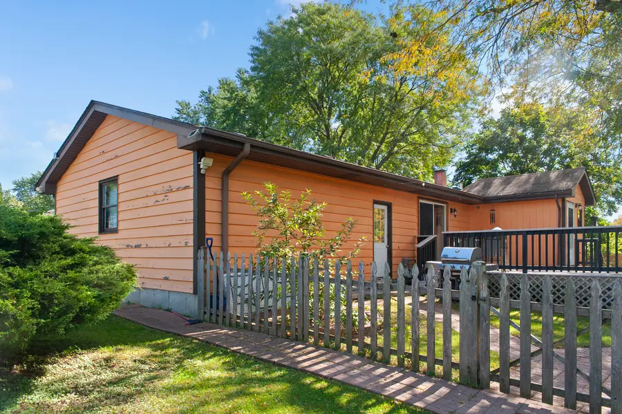 4259 Lake Park Avenue, Gurnee, IL 60031 - #3