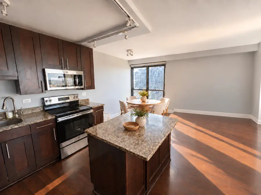 2930 N Sheridan Road #2201, Chicago, IL 60657 - #3