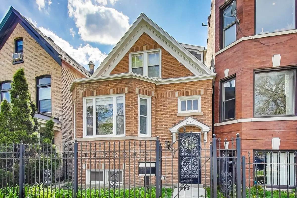 2052 N Whipple Street, Chicago, IL 60647 - #1