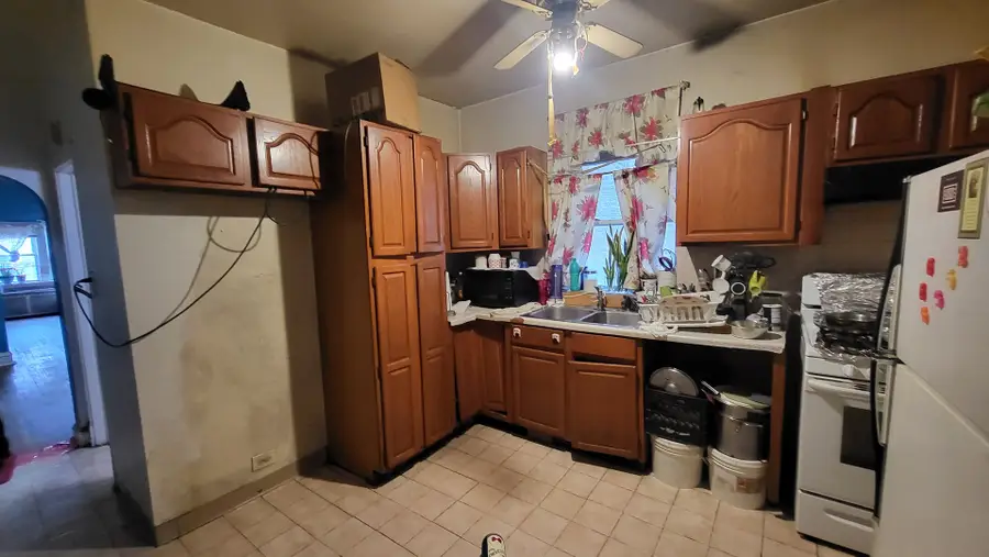 6220 N Talman Avenue, Chicago, IL 60659 - #3
