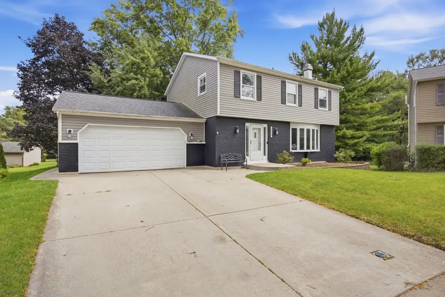 1419 N Madlock Court, Elgin, IL 60123 - #2