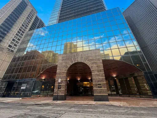 10 E Ontario Street #1111, Chicago, IL 60611