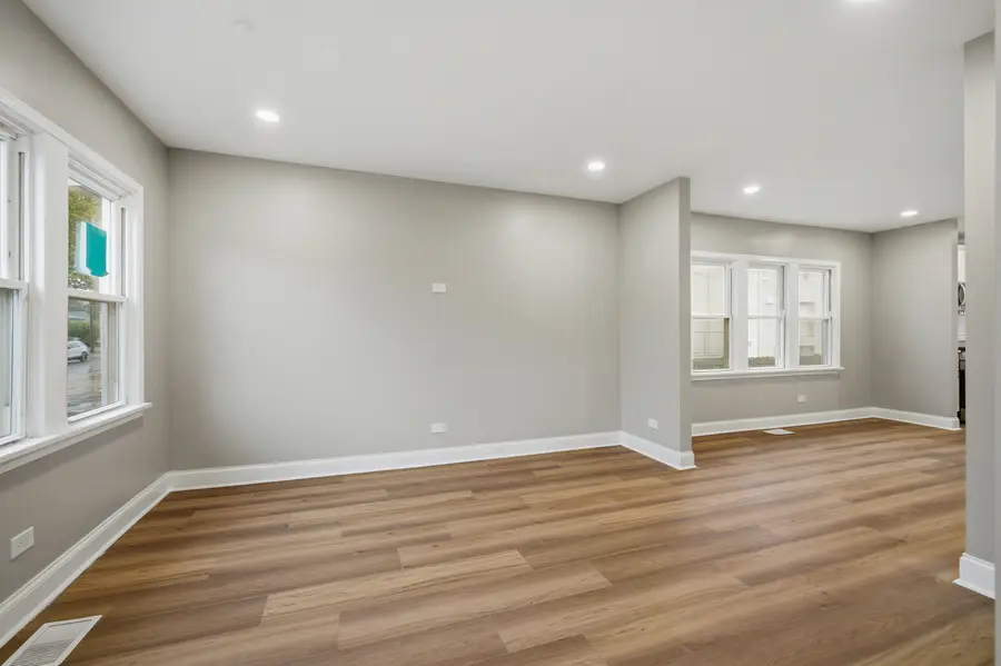 2602 Glos Avenue, Bellwood, IL 60104 - #2