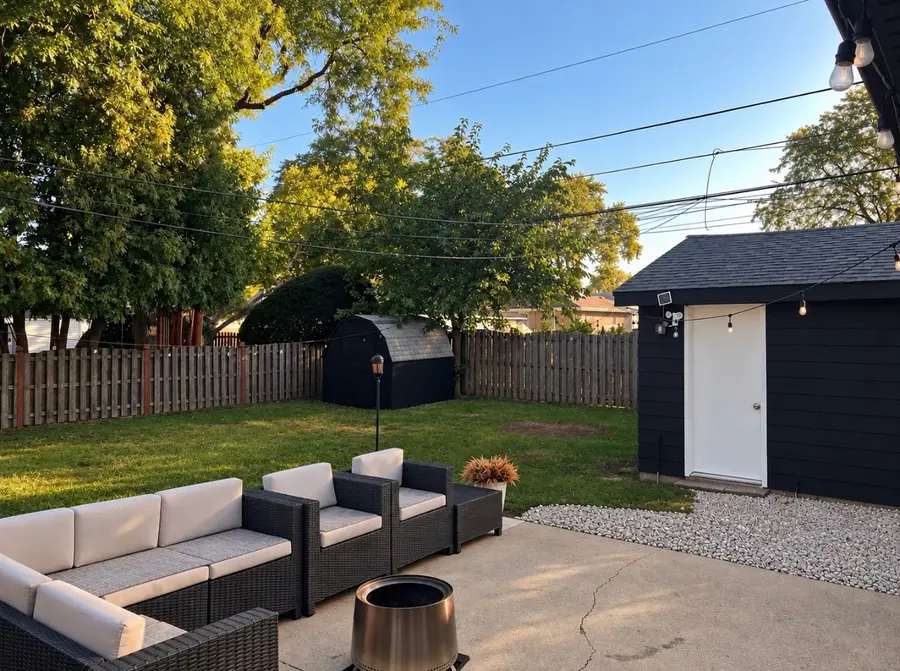 10159 S Kolin Avenue, Oak Lawn, IL 60453 - #3