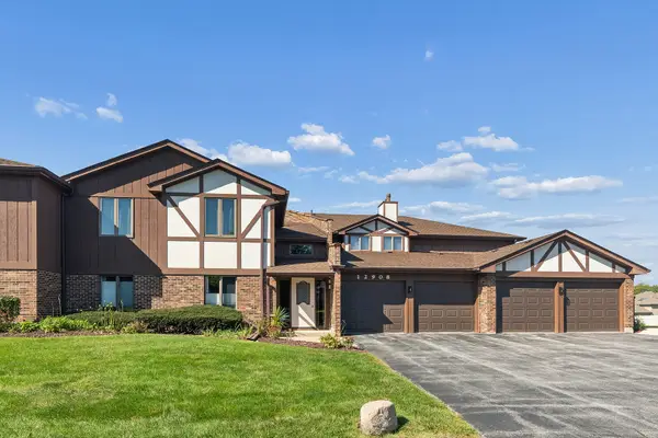 12908 Mill Drive E #B2, Palos Park, IL 60464