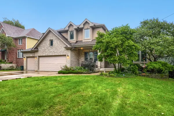 9017 Orchard Road, Willow Springs, IL 60480