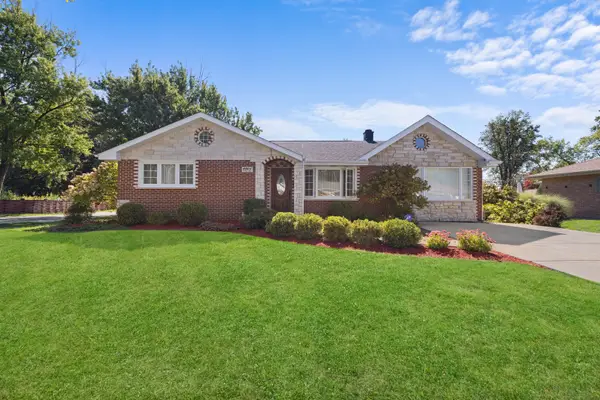 6901 W 115th Place, Worth, IL 60482