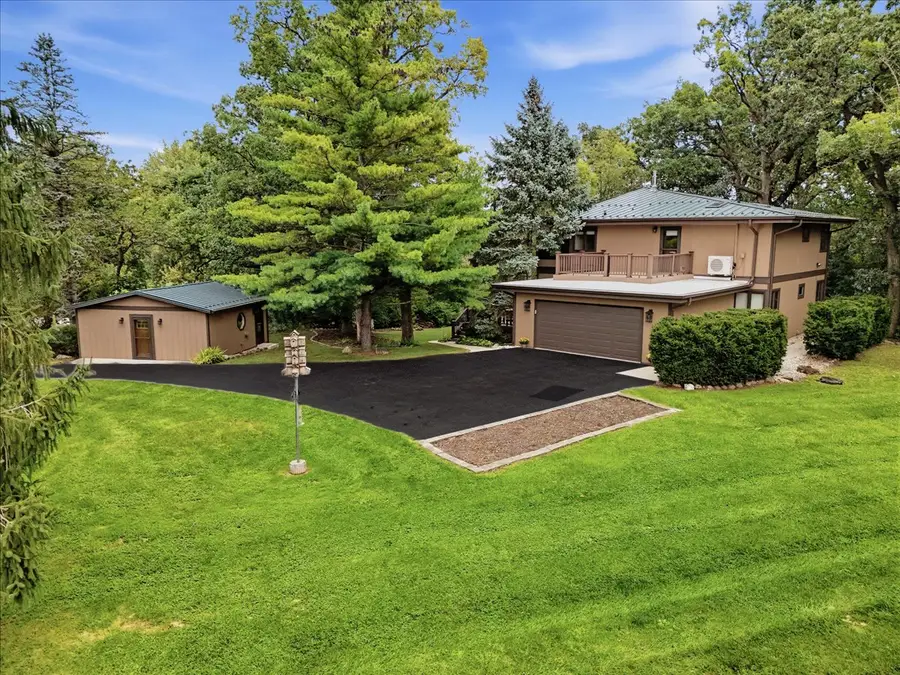 26181 W Laurel Avenue, Wauconda, IL 60084 - #2