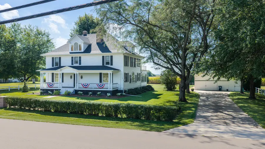 704 E Thompson Street, Princeton, IL 61356 - #3