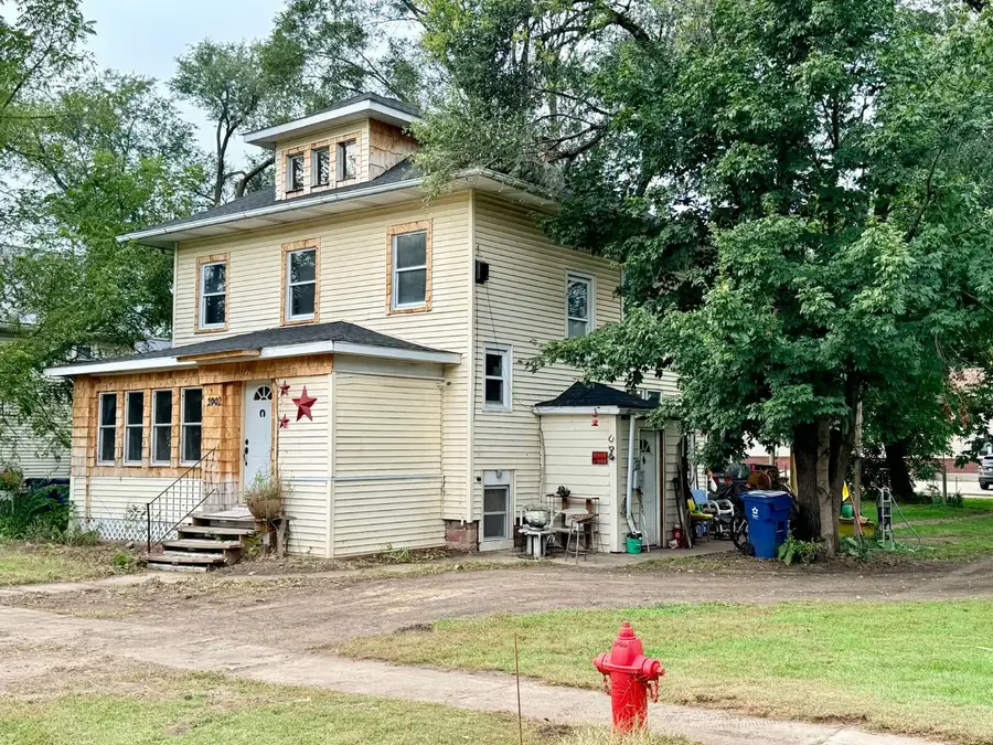 1002 Locust Street, Thomson, IL 61285 - #3