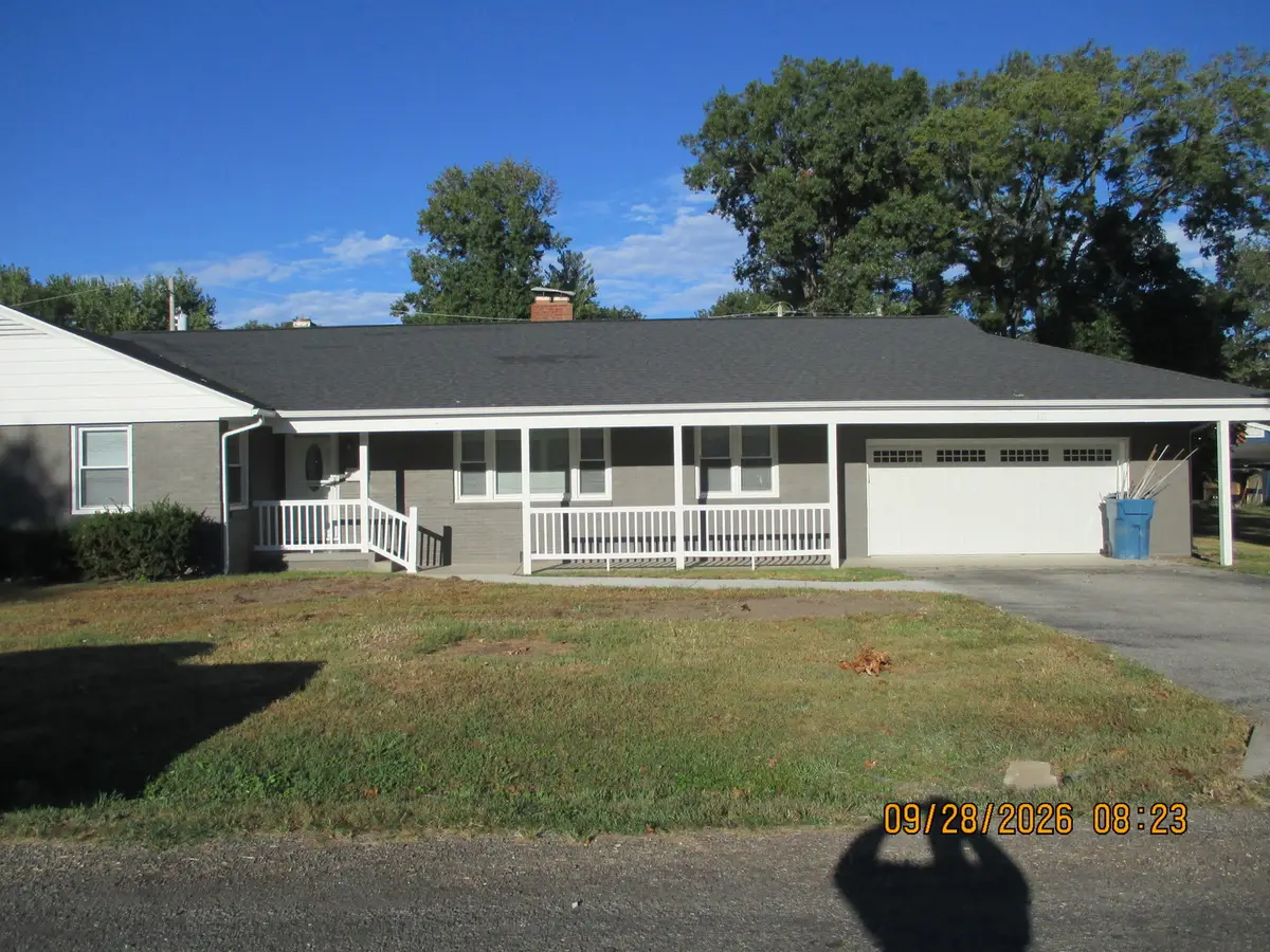 10 Lilac Drive, Centralia, IL 62801 - #1