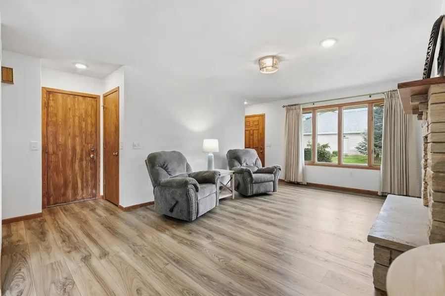 126 E Parkview Drive #002, Walcott, IA 52773 - #3