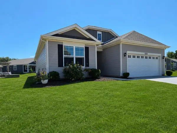1200 Redtail Circle, Woodstock, IL 60098