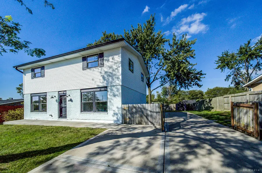 9416 Magnolia Avenue, Mokena, IL 60448 - #2