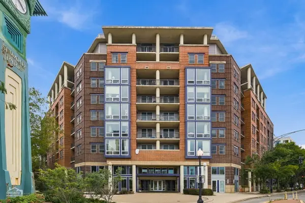 437 W Division Street #515, Chicago, IL 60610