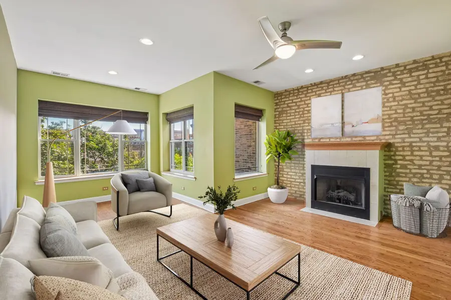 4942 N Spaulding Avenue #3S, Chicago, IL 60625 - #2