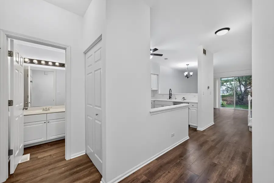 170 Sierra Pass Drive, Schaumburg, IL 60194 - #3