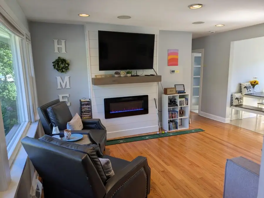 22W043 1st Street, Glen Ellyn, IL 60137 - #3
