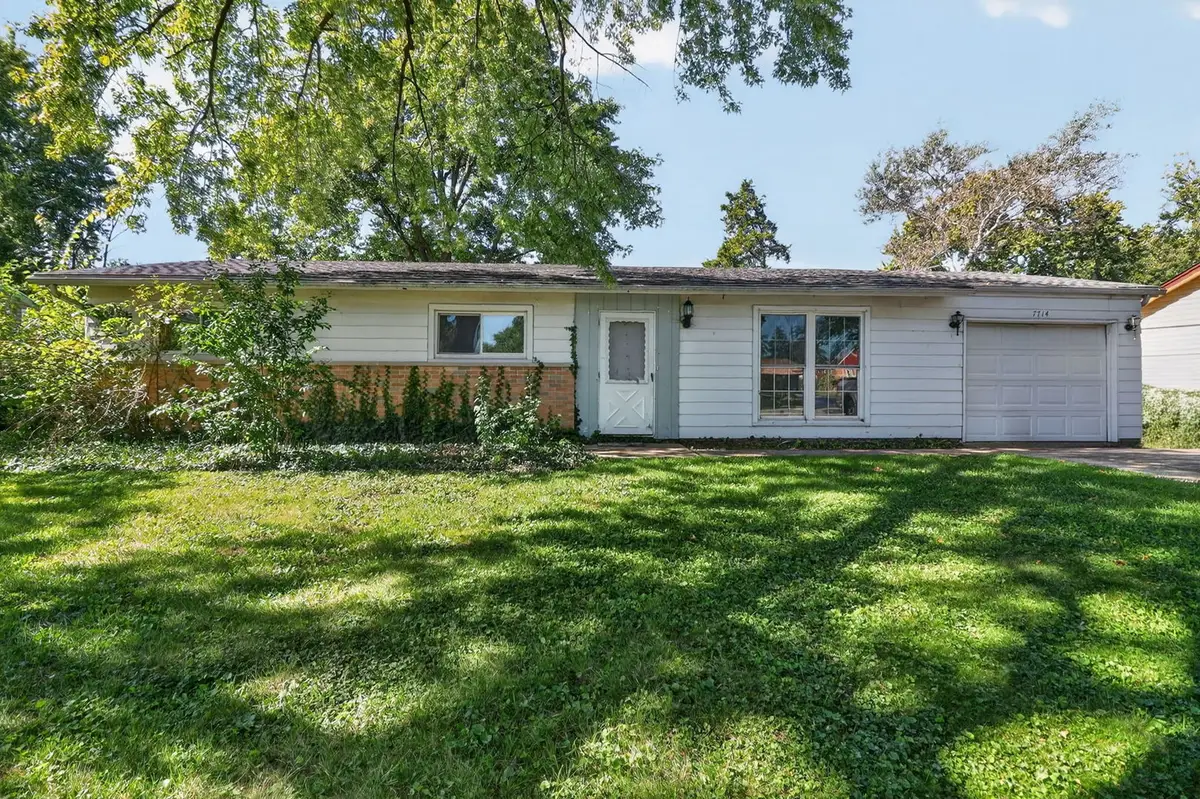 7714 Brookhaven Avenue, Darien, IL 60561 - #1